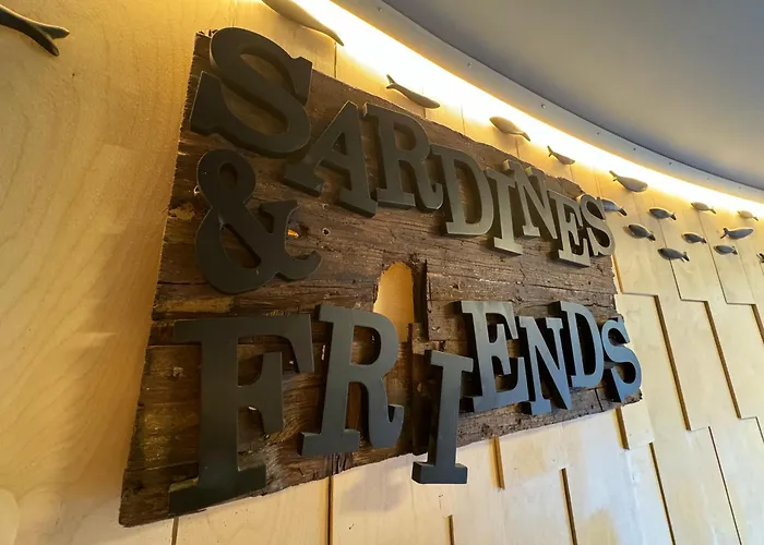 Sardines And Friends Hostel 06